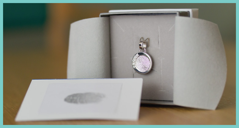 fd hall fingerprint pendant